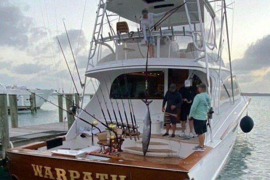 fishing sport yachts